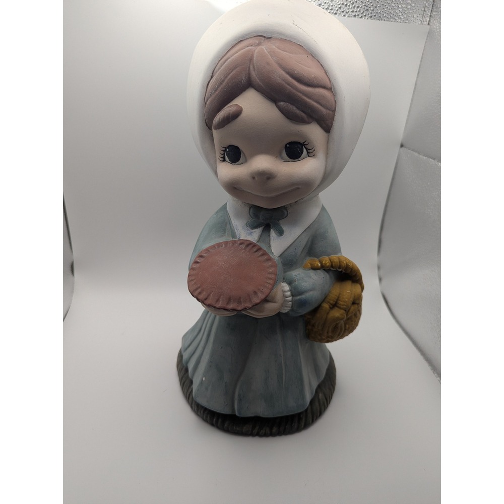 Vtg 13" Ceramic Atlantic Mold Pilgrim‎ Girl with Pie & Basket Thanksgiving Decor